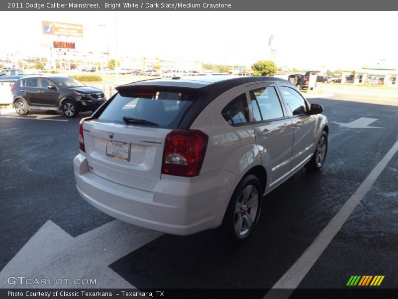Bright White / Dark Slate/Medium Graystone 2011 Dodge Caliber Mainstreet
