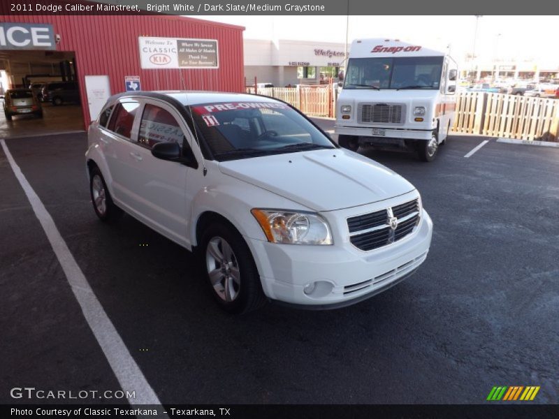 Bright White / Dark Slate/Medium Graystone 2011 Dodge Caliber Mainstreet