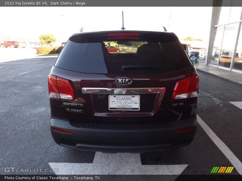 Dark Cherry / Beige 2013 Kia Sorento EX V6
