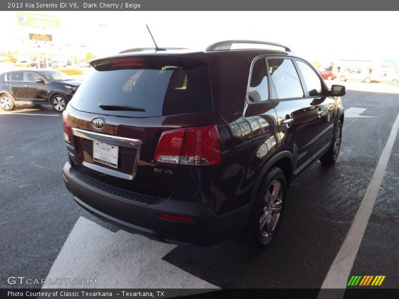 Dark Cherry / Beige 2013 Kia Sorento EX V6