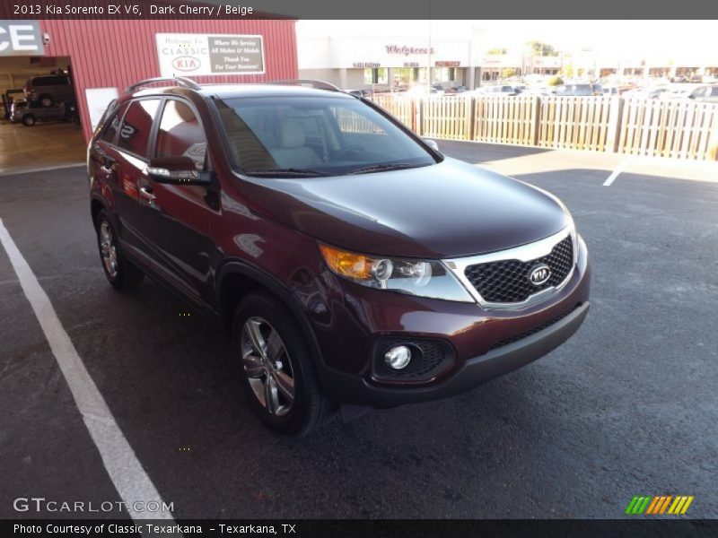 Dark Cherry / Beige 2013 Kia Sorento EX V6