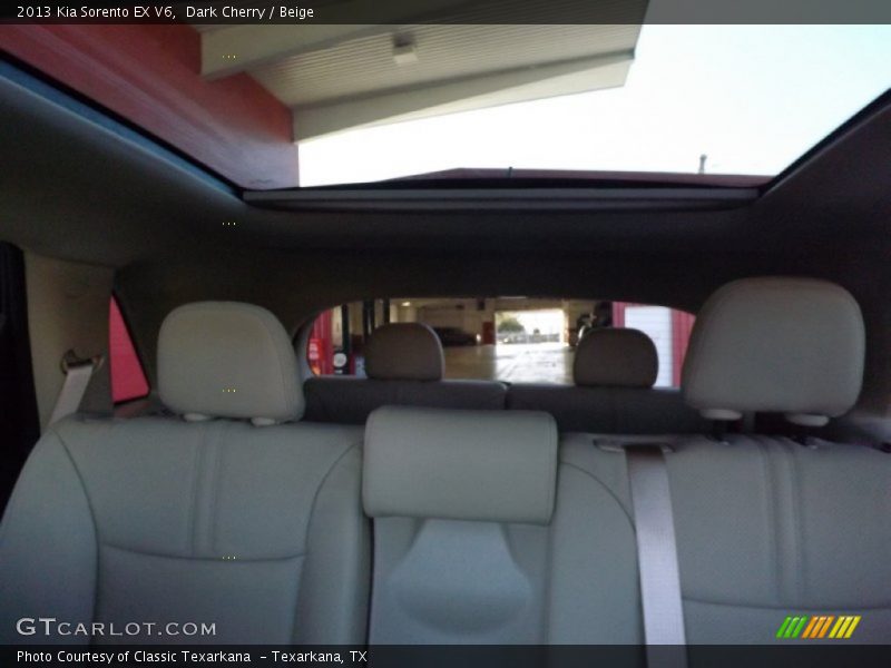 Dark Cherry / Beige 2013 Kia Sorento EX V6