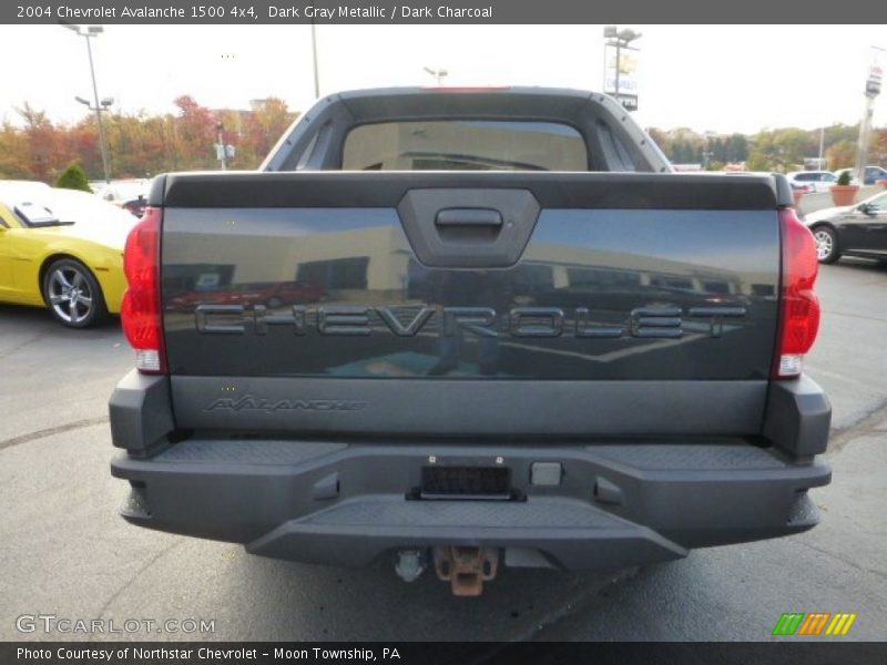 Dark Gray Metallic / Dark Charcoal 2004 Chevrolet Avalanche 1500 4x4