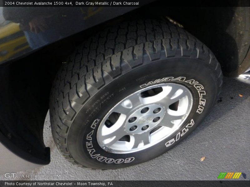 Dark Gray Metallic / Dark Charcoal 2004 Chevrolet Avalanche 1500 4x4