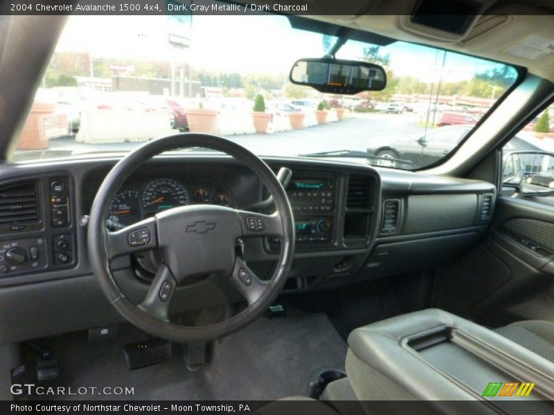Dark Gray Metallic / Dark Charcoal 2004 Chevrolet Avalanche 1500 4x4