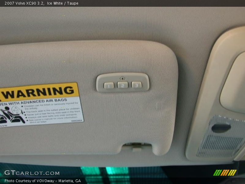 Ice White / Taupe 2007 Volvo XC90 3.2