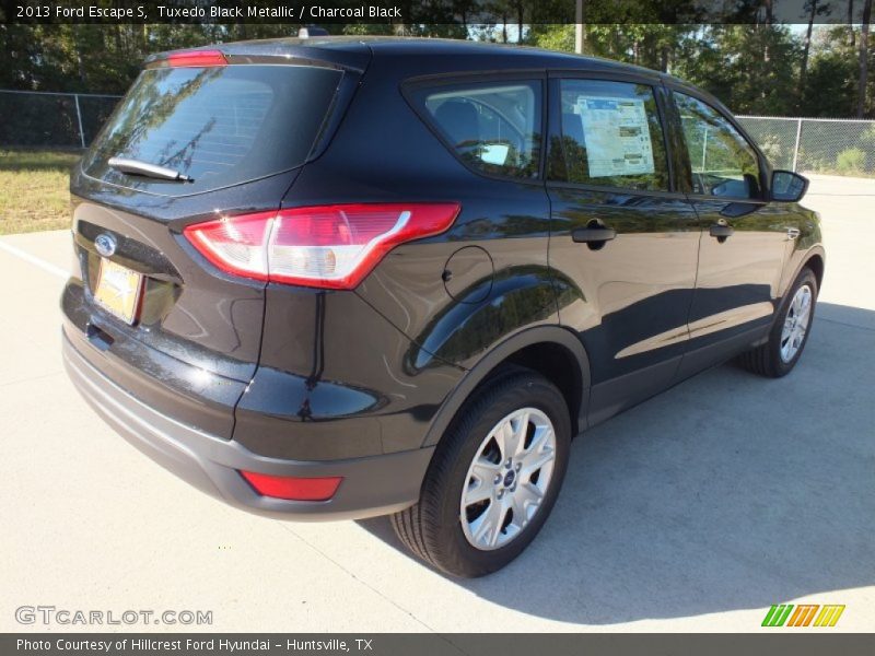 Tuxedo Black Metallic / Charcoal Black 2013 Ford Escape S