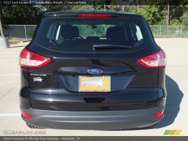 Tuxedo Black Metallic / Charcoal Black 2013 Ford Escape S