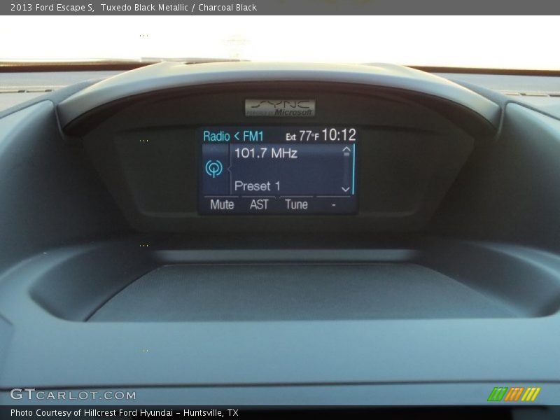 Tuxedo Black Metallic / Charcoal Black 2013 Ford Escape S