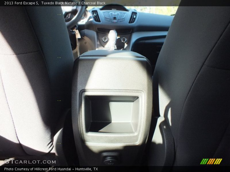 Tuxedo Black Metallic / Charcoal Black 2013 Ford Escape S
