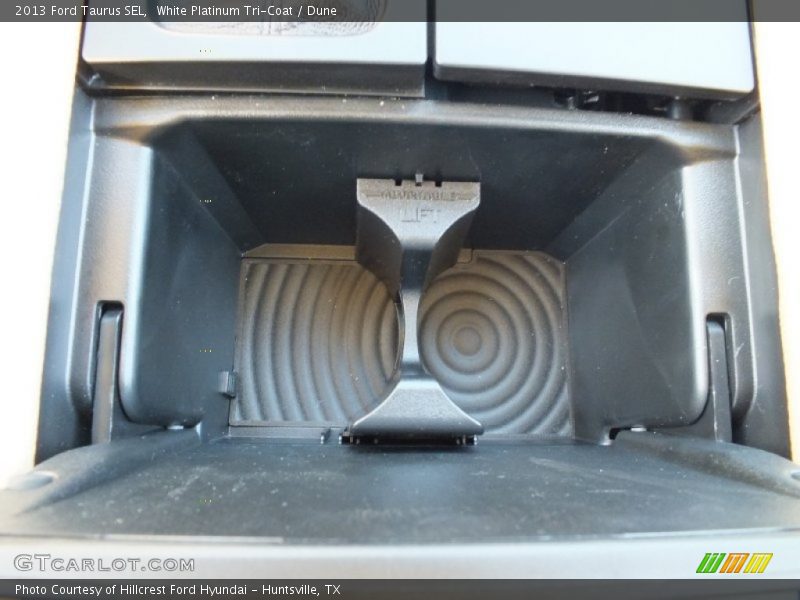 White Platinum Tri-Coat / Dune 2013 Ford Taurus SEL