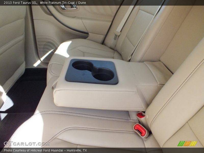 White Platinum Tri-Coat / Dune 2013 Ford Taurus SEL