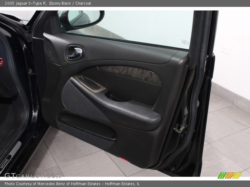 Door Panel of 2005 S-Type R
