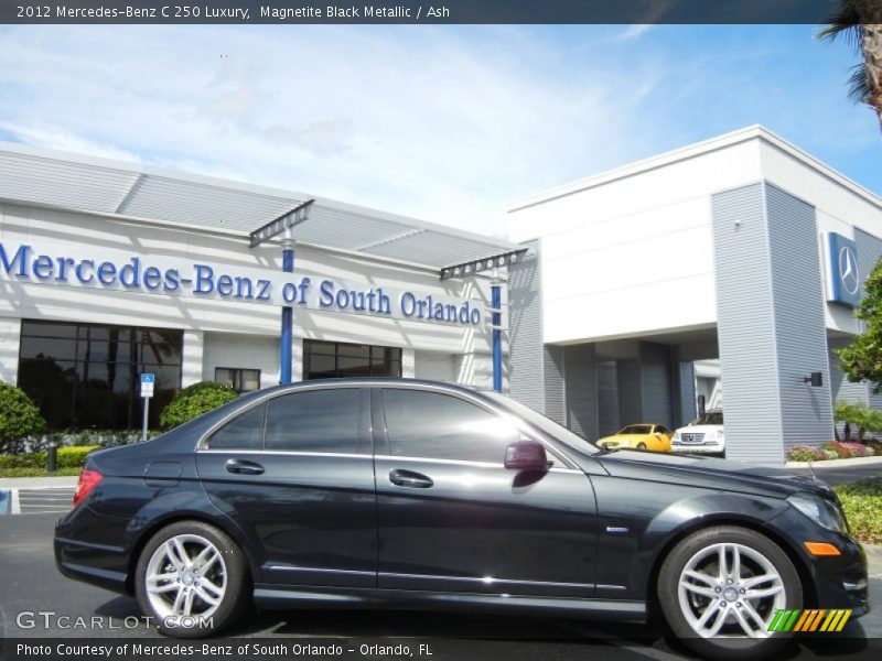Magnetite Black Metallic / Ash 2012 Mercedes-Benz C 250 Luxury