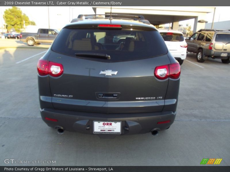 Cyber Gray Metallic / Cashmere/Ebony 2009 Chevrolet Traverse LTZ