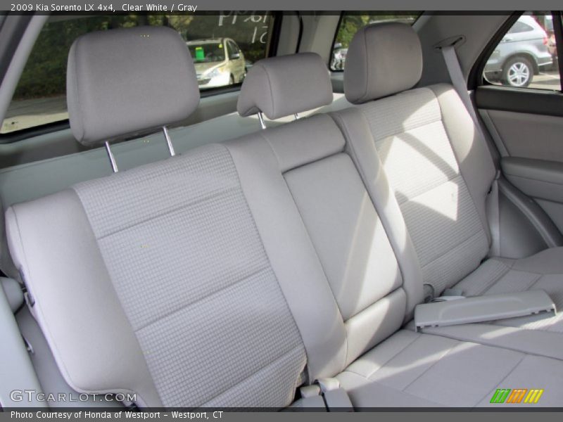 Clear White / Gray 2009 Kia Sorento LX 4x4