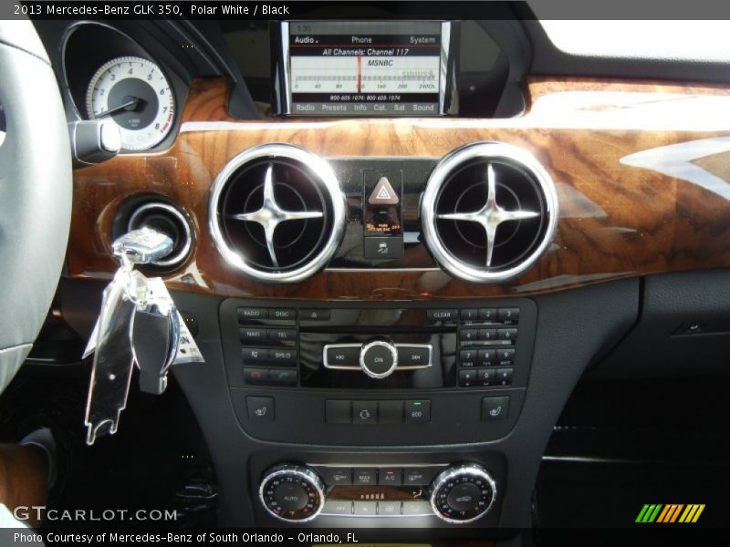 Polar White / Black 2013 Mercedes-Benz GLK 350