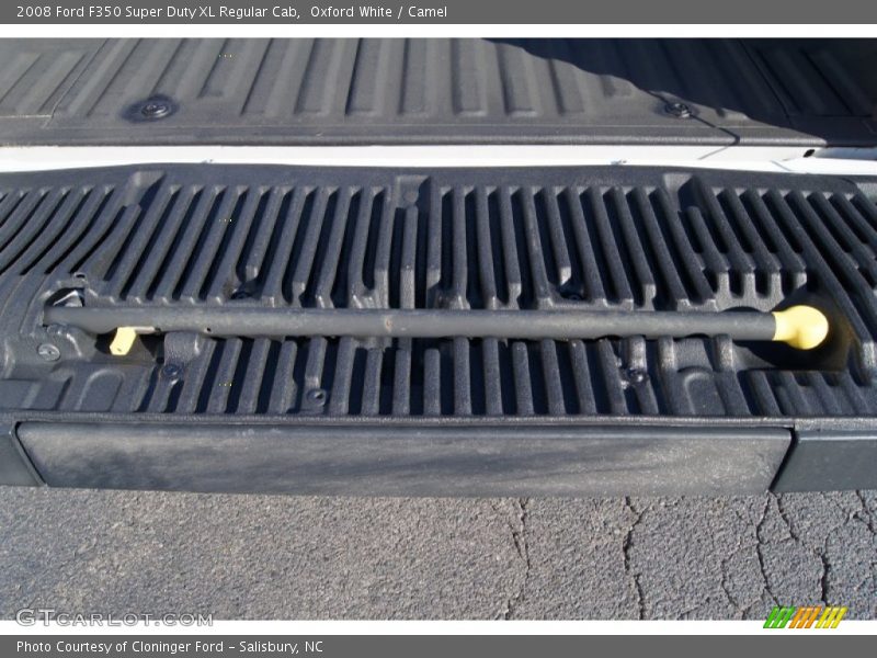 Oxford White / Camel 2008 Ford F350 Super Duty XL Regular Cab