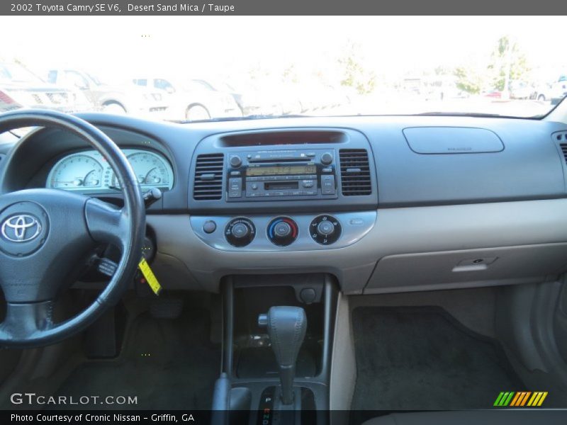 Desert Sand Mica / Taupe 2002 Toyota Camry SE V6