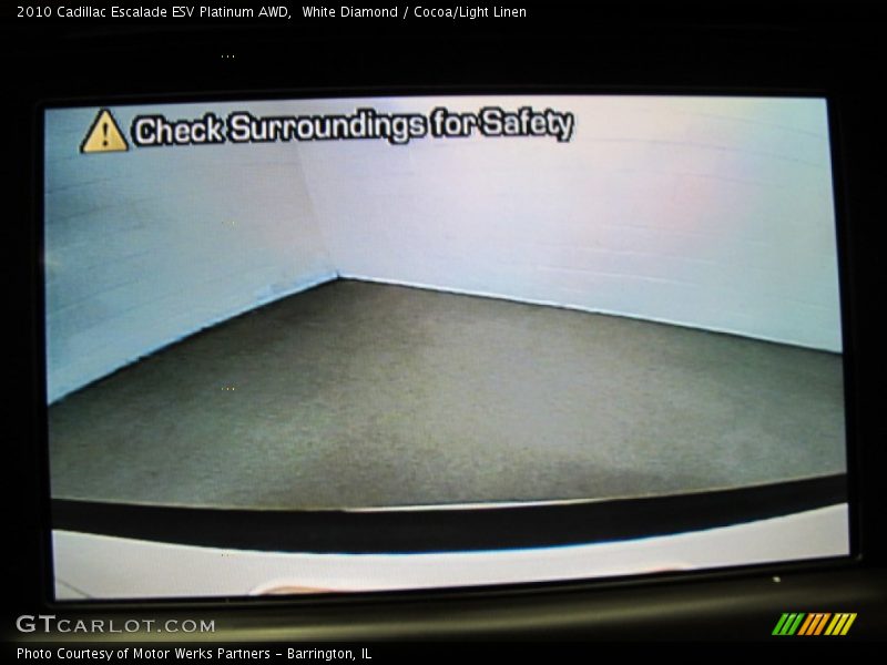 White Diamond / Cocoa/Light Linen 2010 Cadillac Escalade ESV Platinum AWD