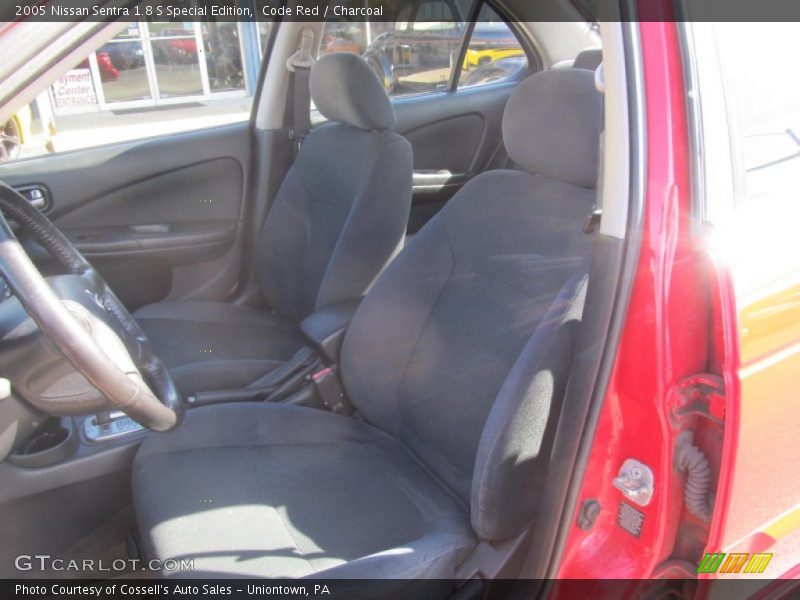 Code Red / Charcoal 2005 Nissan Sentra 1.8 S Special Edition