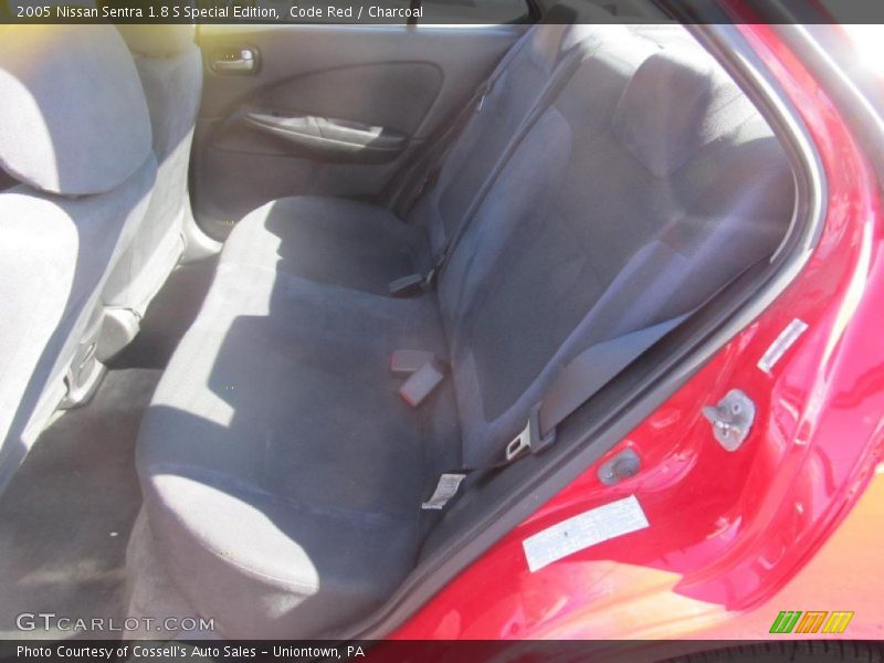 Code Red / Charcoal 2005 Nissan Sentra 1.8 S Special Edition