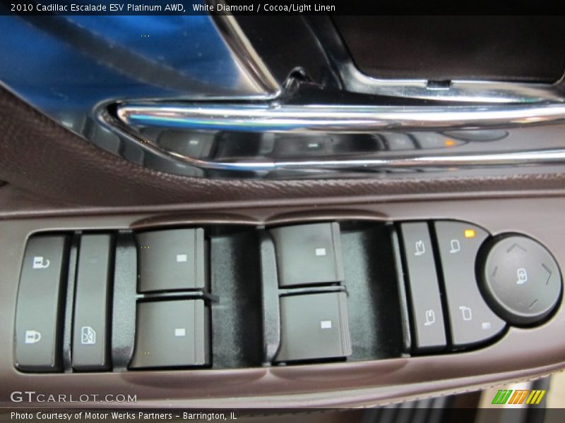 Controls of 2010 Escalade ESV Platinum AWD