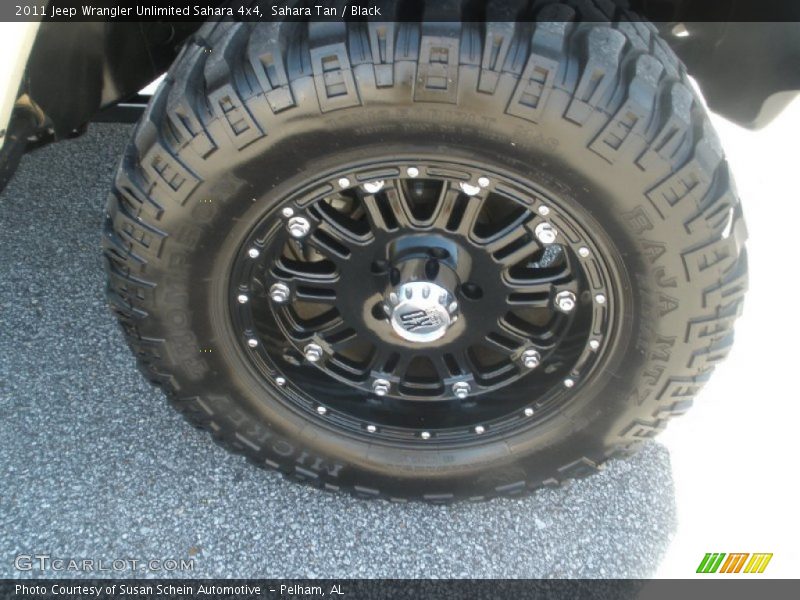 Sahara Tan / Black 2011 Jeep Wrangler Unlimited Sahara 4x4