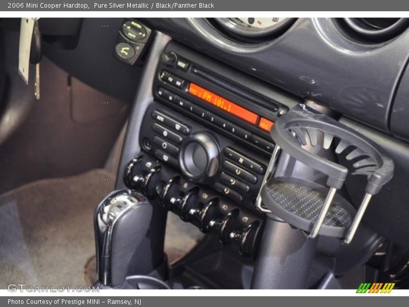 Pure Silver Metallic / Black/Panther Black 2006 Mini Cooper Hardtop