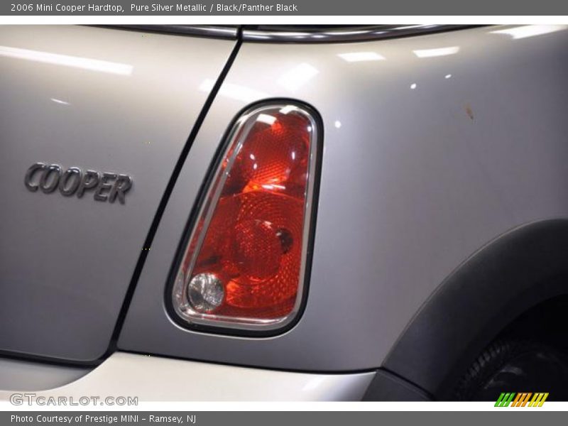 Pure Silver Metallic / Black/Panther Black 2006 Mini Cooper Hardtop