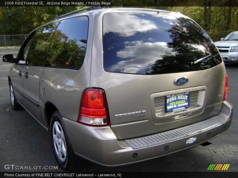 Arizona Beige Metallic / Pebble Beige 2006 Ford Freestar SE