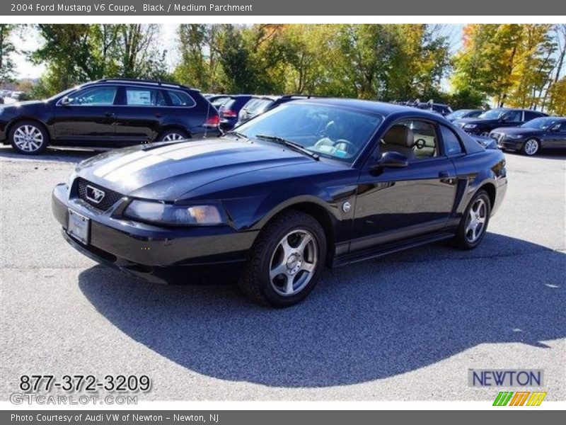 Black / Medium Parchment 2004 Ford Mustang V6 Coupe