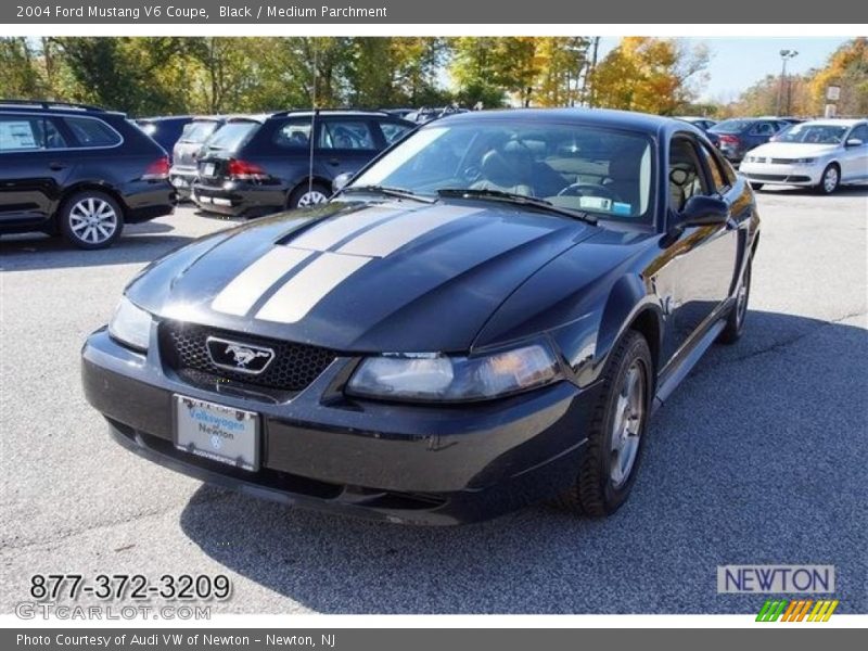 Black / Medium Parchment 2004 Ford Mustang V6 Coupe