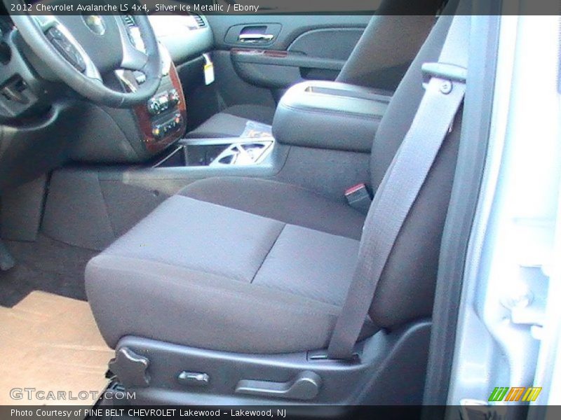 Silver Ice Metallic / Ebony 2012 Chevrolet Avalanche LS 4x4
