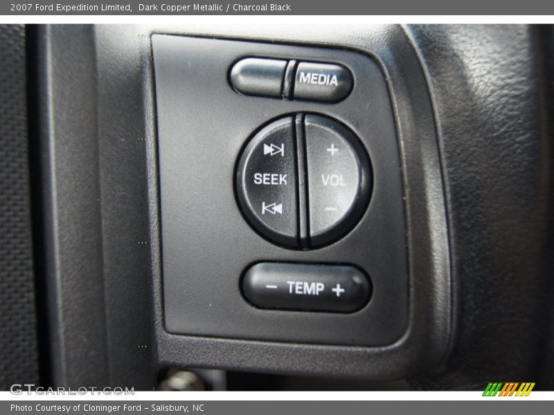 Controls of 2007 Expedition Limited