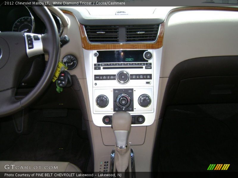 White Diamond Tricoat / Cocoa/Cashmere 2012 Chevrolet Malibu LT
