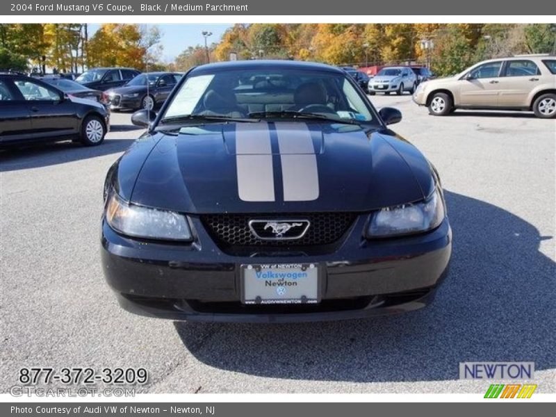 Black / Medium Parchment 2004 Ford Mustang V6 Coupe