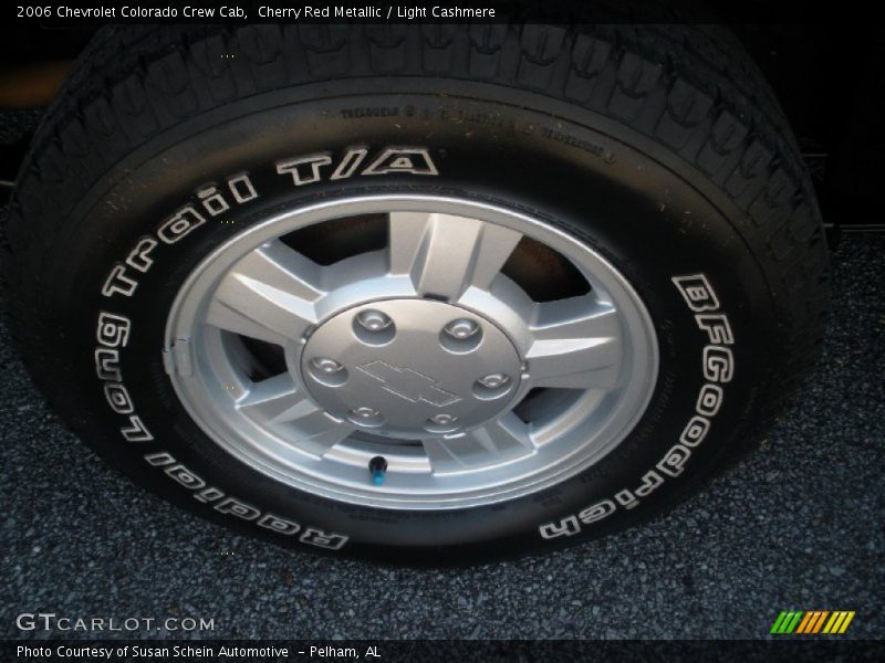 Cherry Red Metallic / Light Cashmere 2006 Chevrolet Colorado Crew Cab