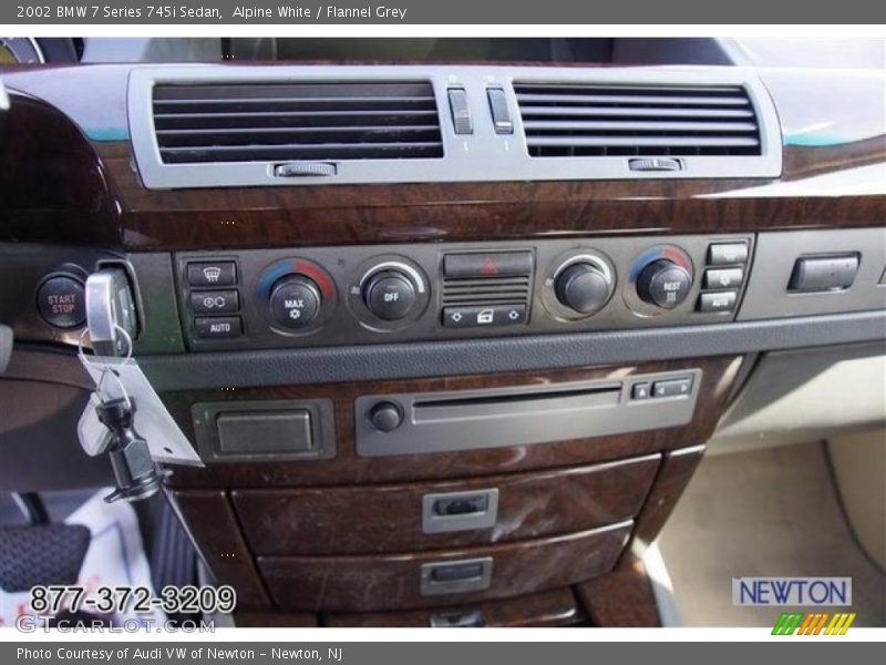 Alpine White / Flannel Grey 2002 BMW 7 Series 745i Sedan