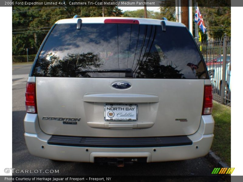 Cashmere Tri-Coat Metallic / Medium Parchment 2006 Ford Expedition Limited 4x4