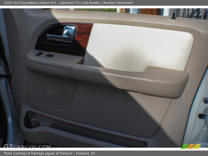 Cashmere Tri-Coat Metallic / Medium Parchment 2006 Ford Expedition Limited 4x4