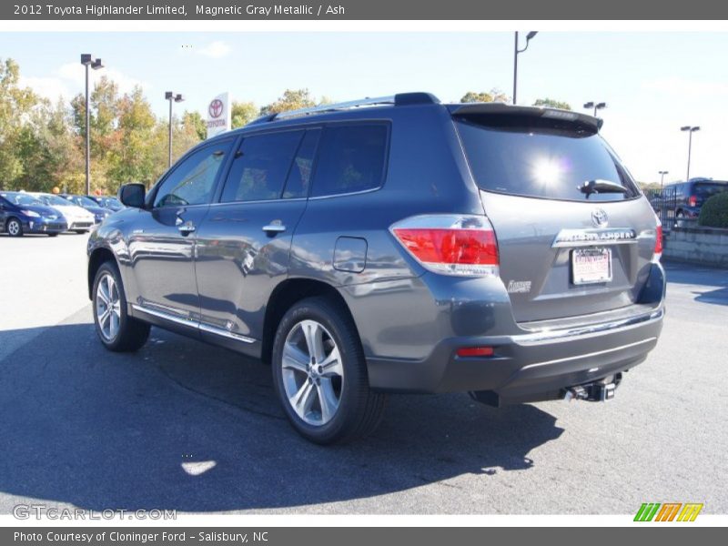 Magnetic Gray Metallic / Ash 2012 Toyota Highlander Limited