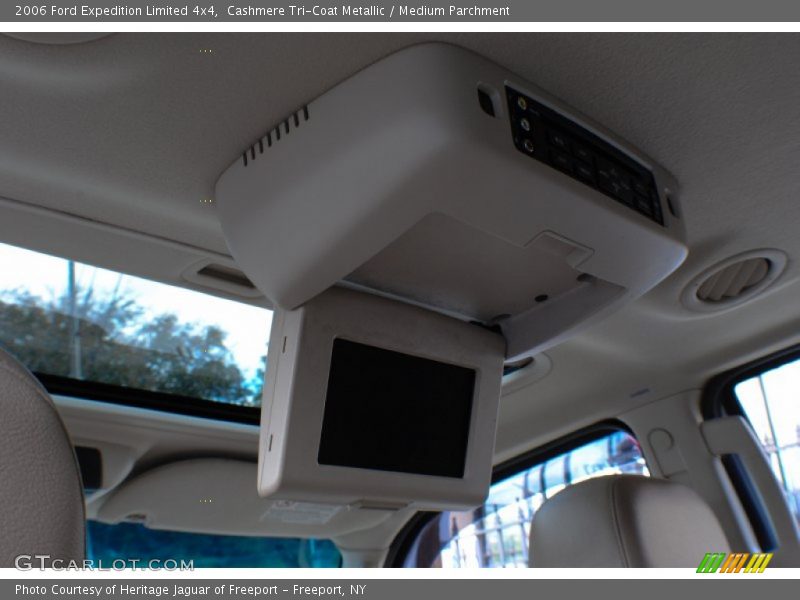 Cashmere Tri-Coat Metallic / Medium Parchment 2006 Ford Expedition Limited 4x4