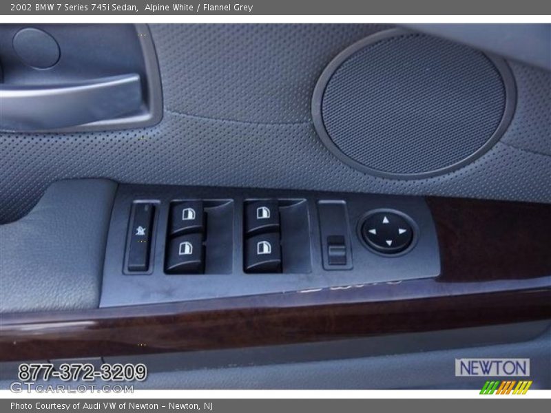 Alpine White / Flannel Grey 2002 BMW 7 Series 745i Sedan