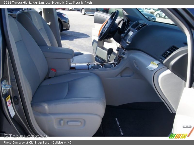 Magnetic Gray Metallic / Ash 2012 Toyota Highlander Limited
