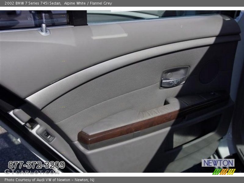 Alpine White / Flannel Grey 2002 BMW 7 Series 745i Sedan