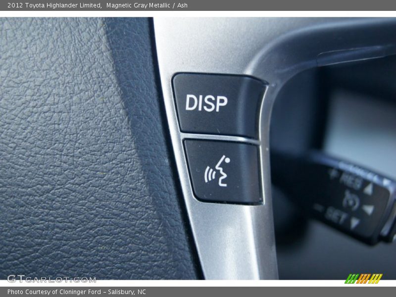Magnetic Gray Metallic / Ash 2012 Toyota Highlander Limited