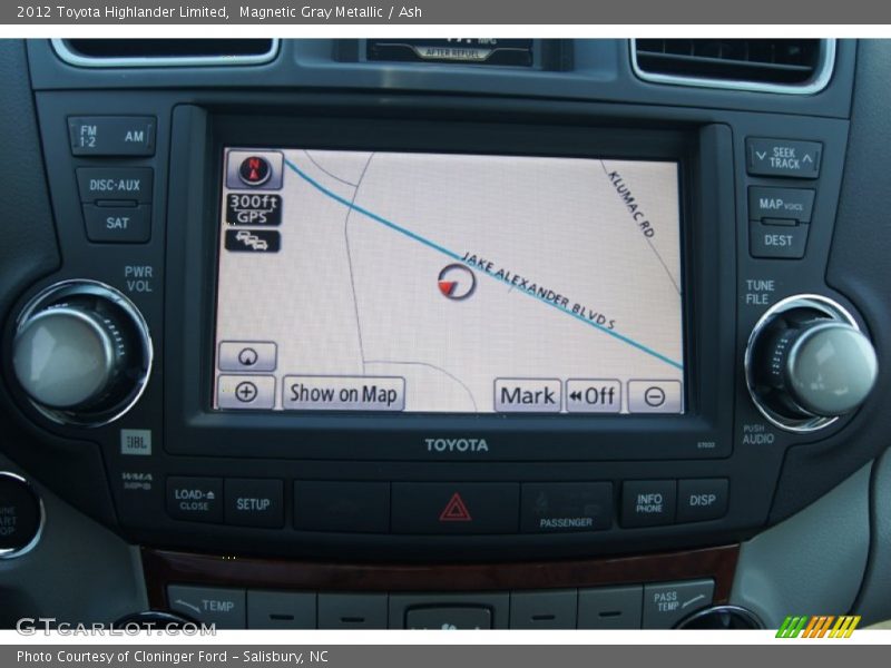 Magnetic Gray Metallic / Ash 2012 Toyota Highlander Limited