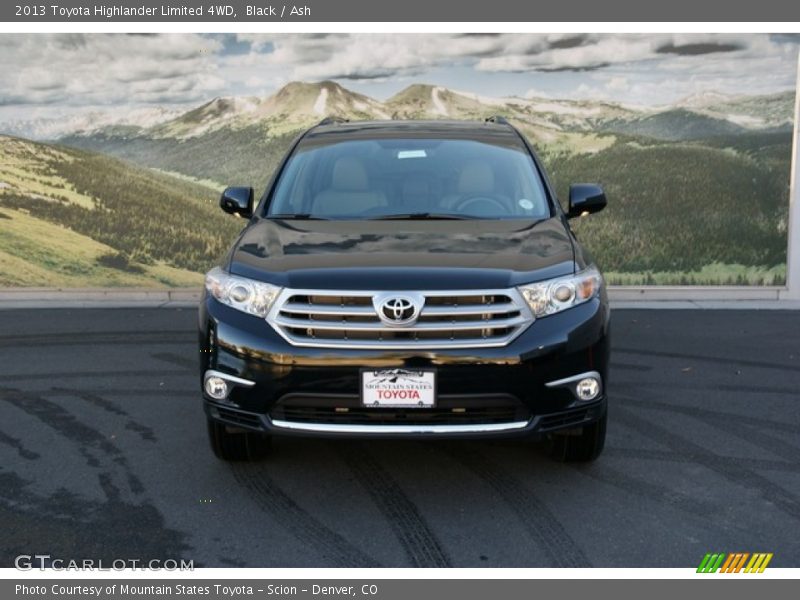 Black / Ash 2013 Toyota Highlander Limited 4WD
