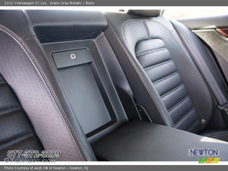 Urano Gray Metallic / Black 2012 Volkswagen CC Lux
